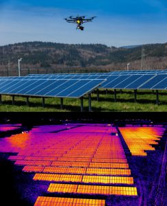Zonnepanelen inspectie met drone