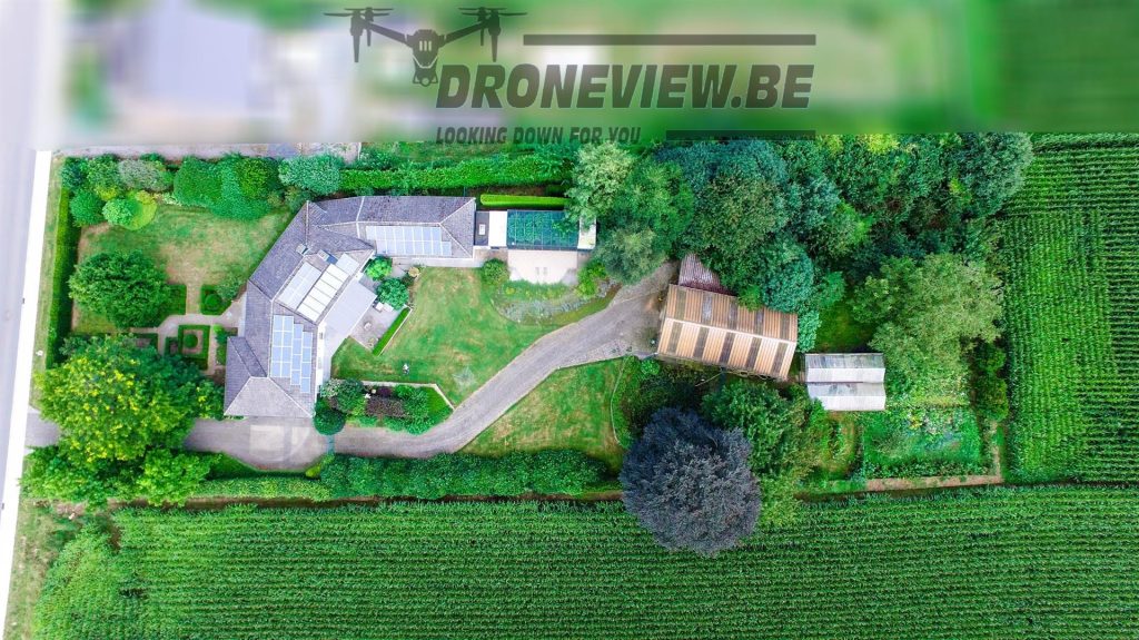 Dronefotografie voor Vastgoed: Een Vogelvluchtperspectief op Succes